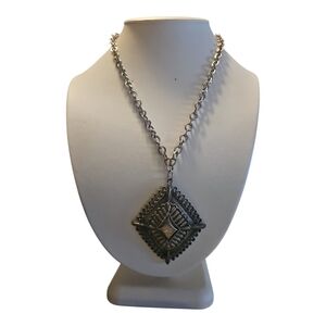 Vintage Embossed Silvertone Diamond-shaped Pendant Necklace